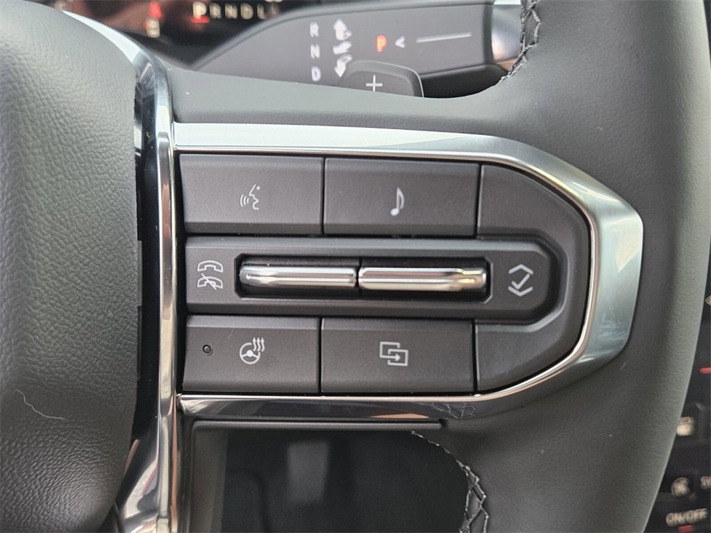 New 2025 GMC Acadia Elevation image 27