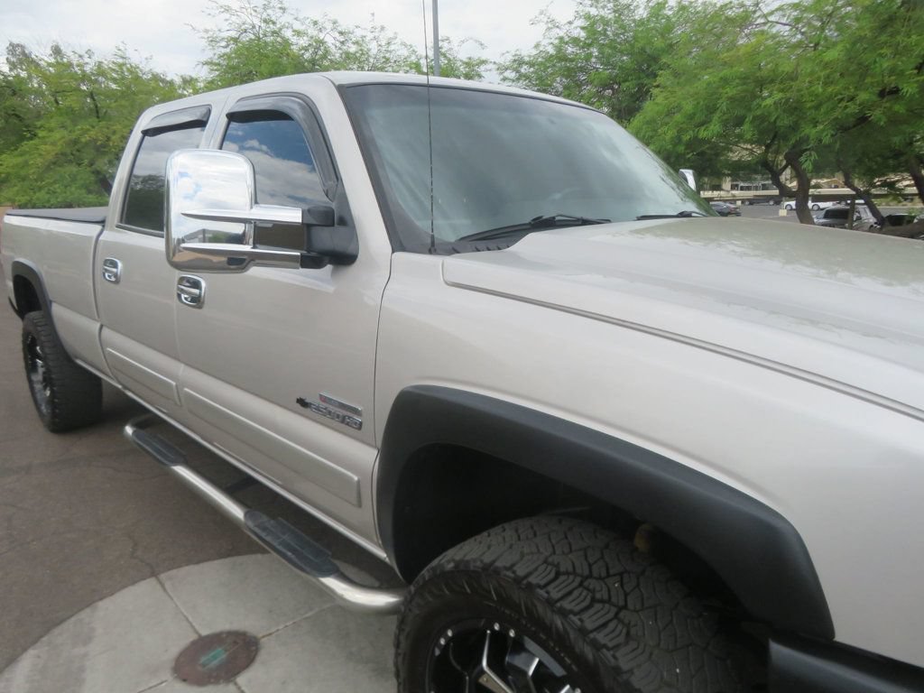 Used 2006 Chevrolet Silverado 2500 2WD Crew Cab image 9