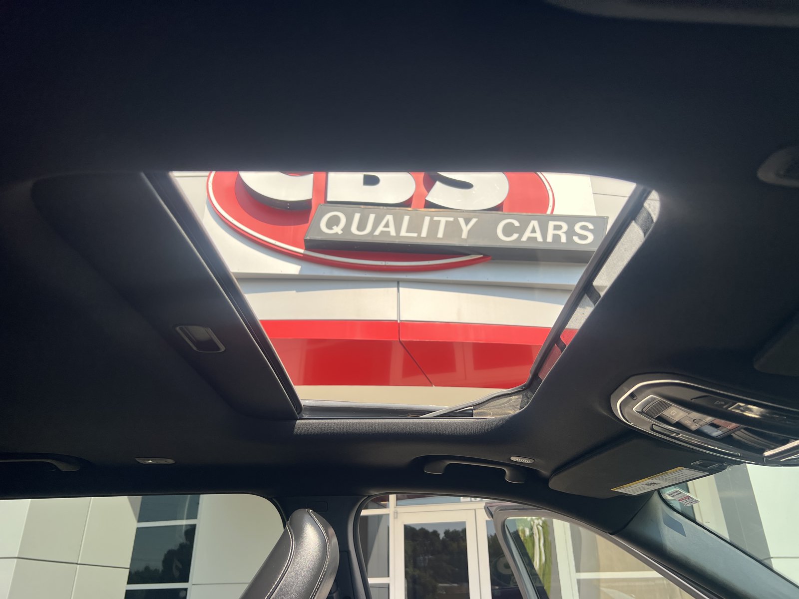 Used 2023 Jeep Grand Cherokee L Laredo AWD/4WD image 36