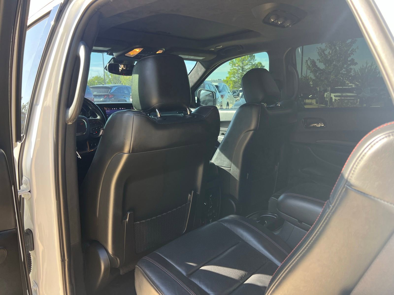 Used 2022 Dodge Durango R/T w/ Tow 'N Go Package AWD/4WD image 16