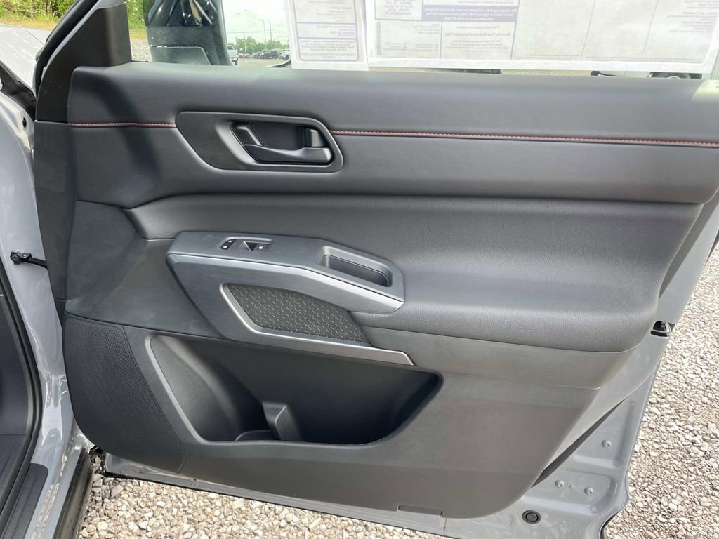 New 2026 Nissan Pathfinder Rock Creek AWD/4WD image 18