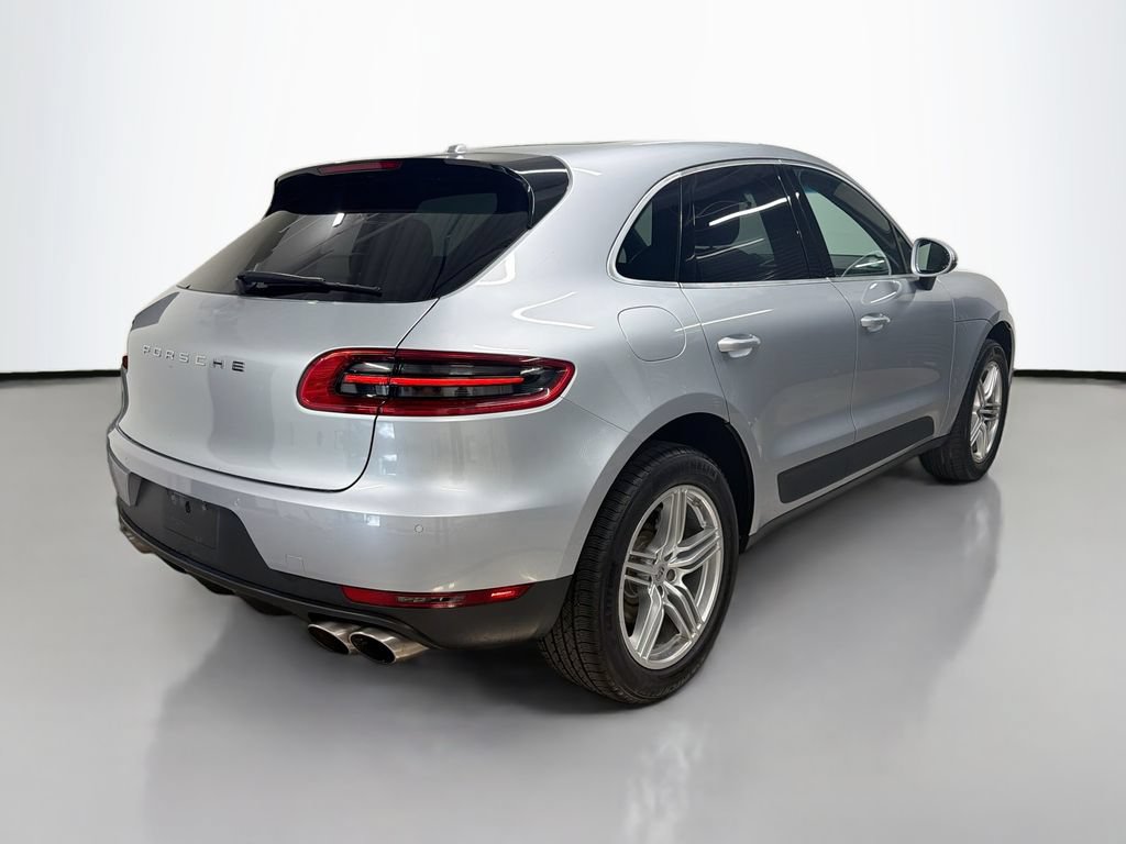 Certified 2015 Porsche Macan S AWD/4WD image 9