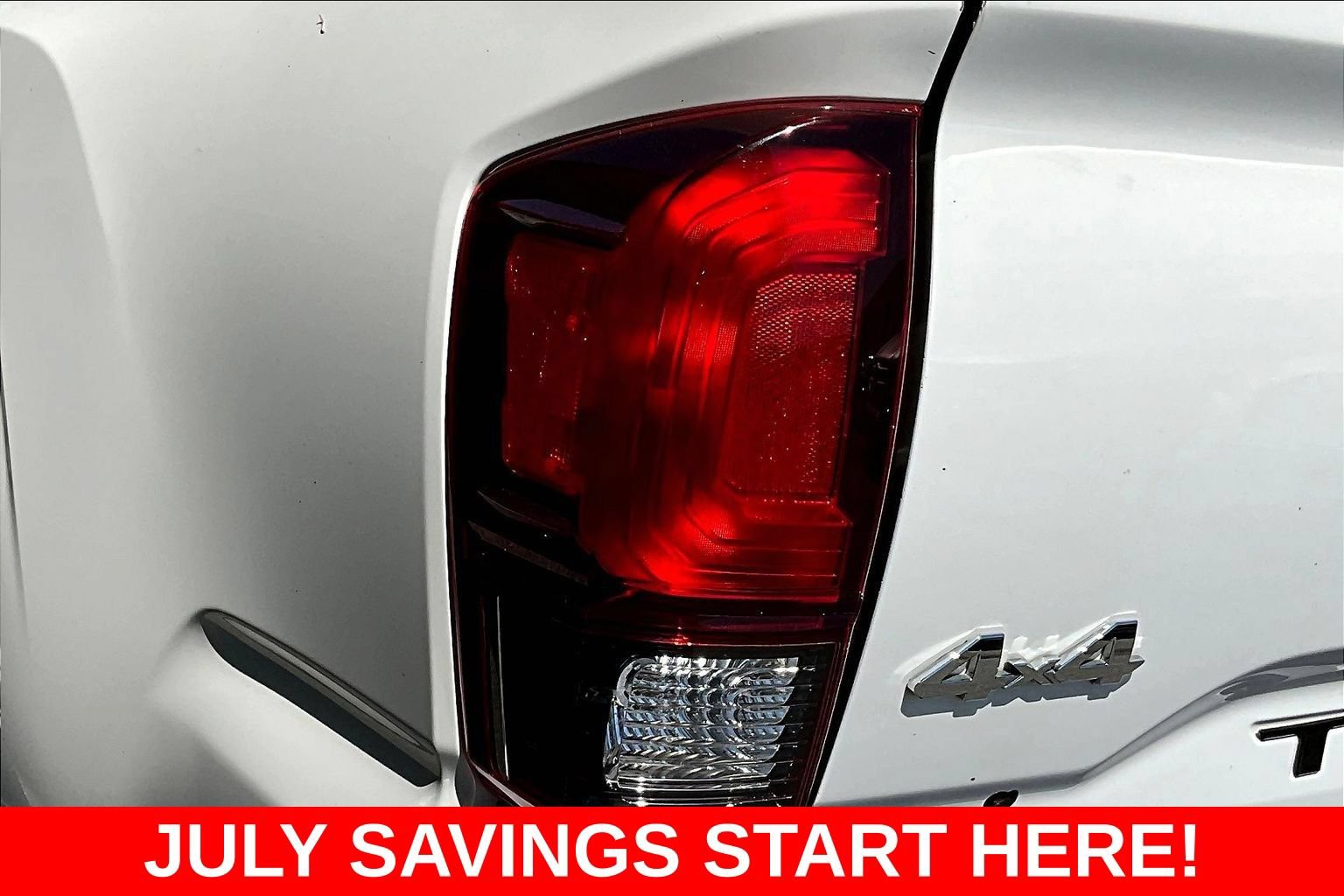 Used 2021 Toyota Tacoma SR AWD/4WD image 29
