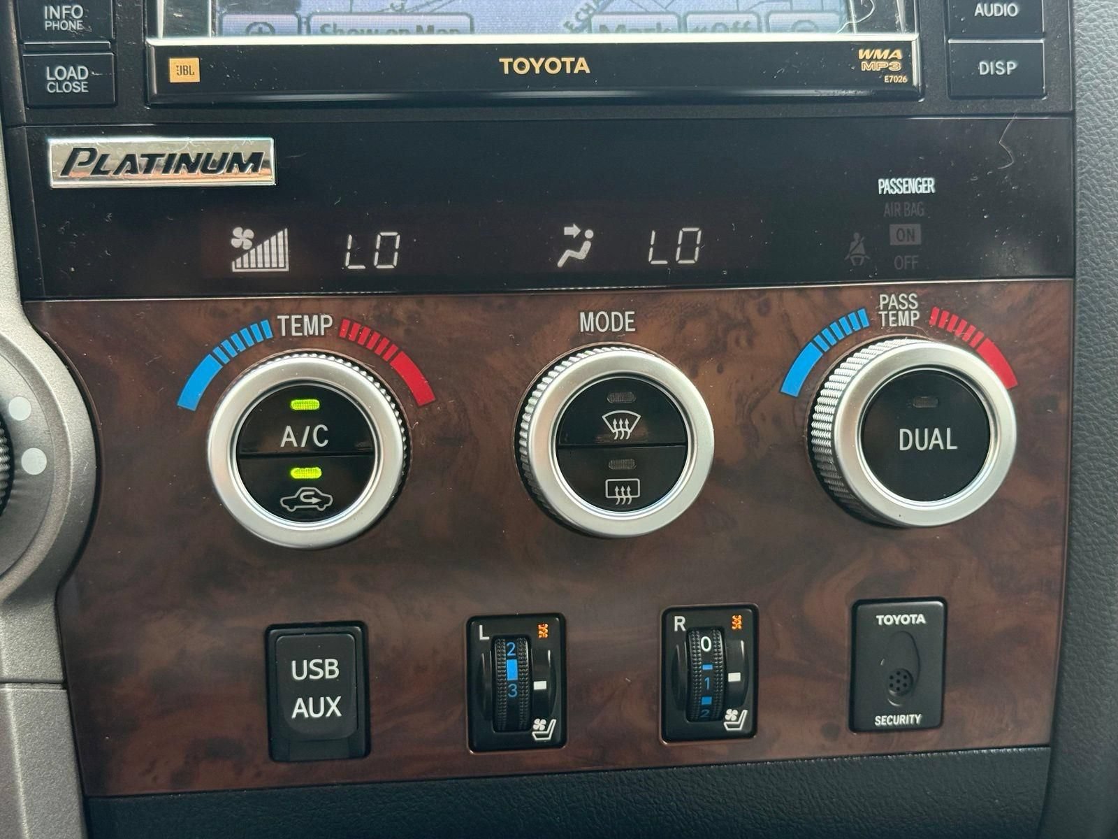 Used 2012 Toyota Tundra Limited w/ Platinum Pkg AWD/4WD image 51