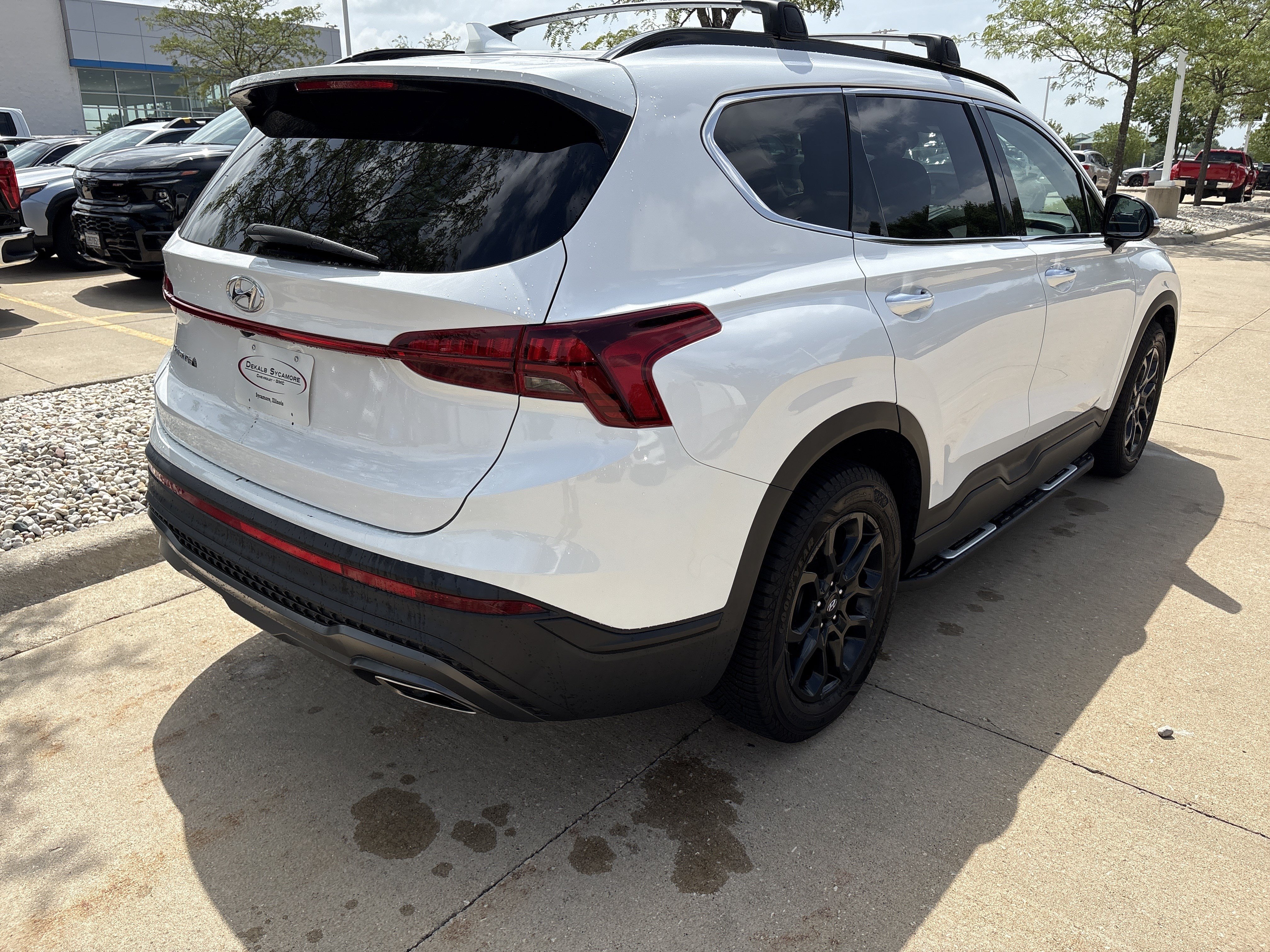 Used 2022 Hyundai Santa Fe XRT w/ Cargo Package FWD image 10