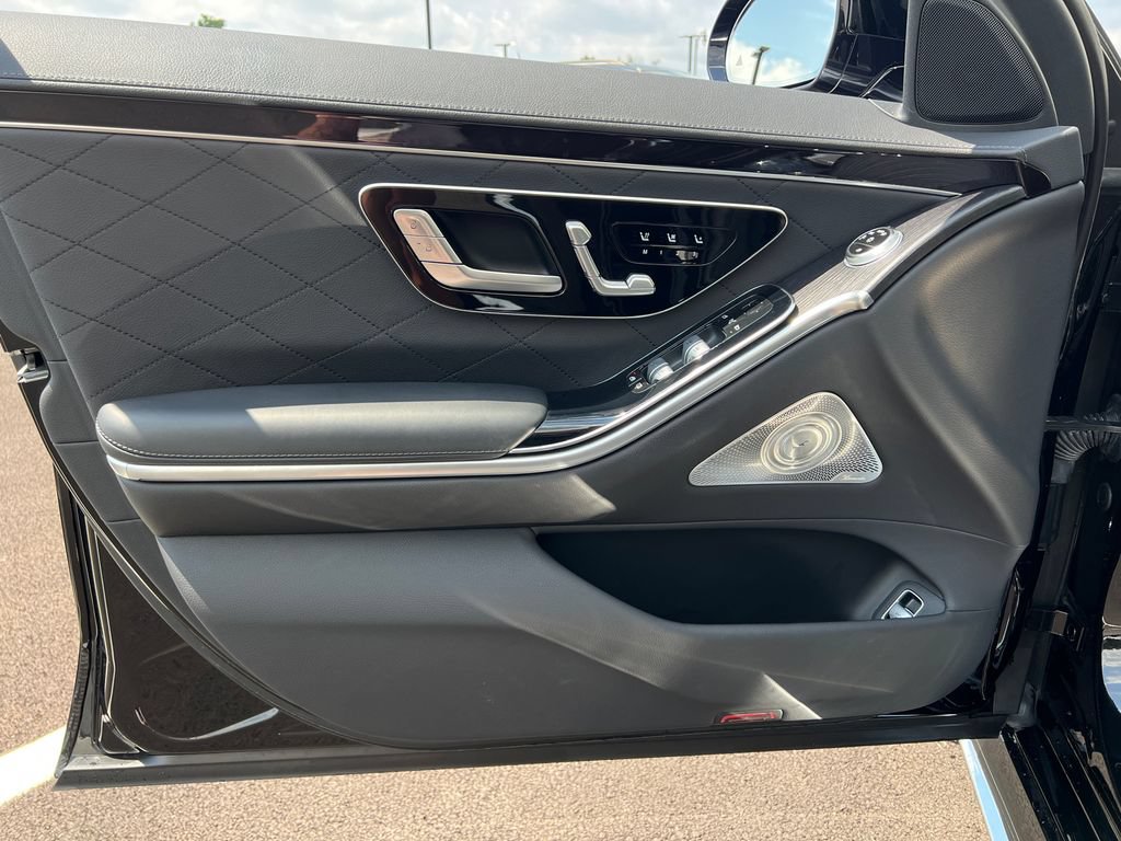 Used 2022 Mercedes-Benz S 580 4MATIC Sedan image 10