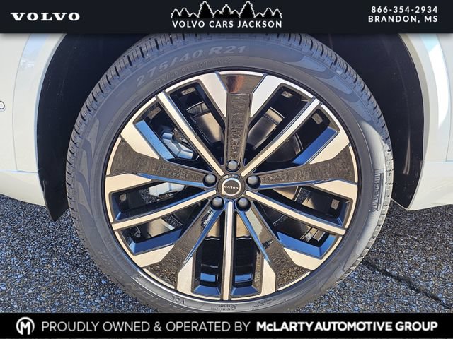 Certified 2026 Volvo XC90 B6 Plus w/ Protection Package Premier AWD/4WD image 25