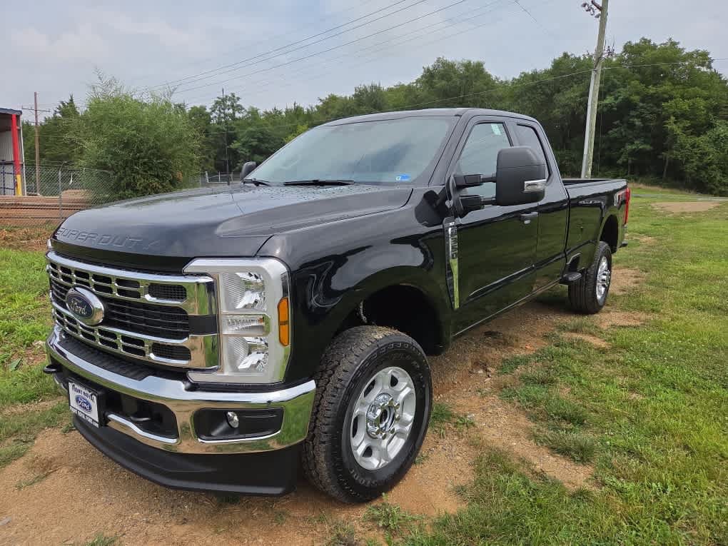 New 2026 Ford F350 XLT AWD/4WD image 11