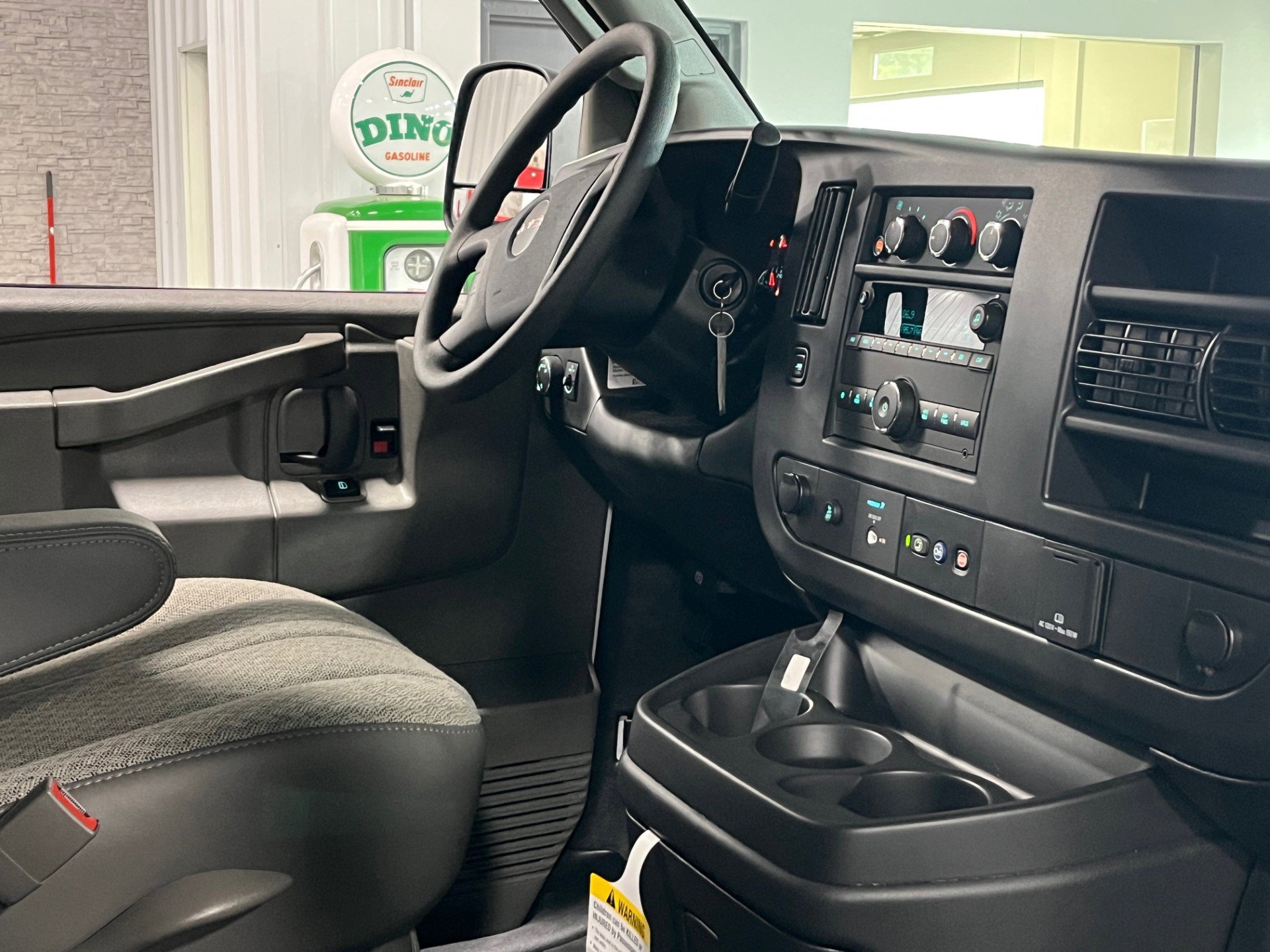 New 2025 GMC Savana 3500 w/ Driver Convenience Package image 11