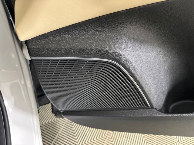 Used 2023 Acura MDX SH-AWD w/ Advance Package image 29