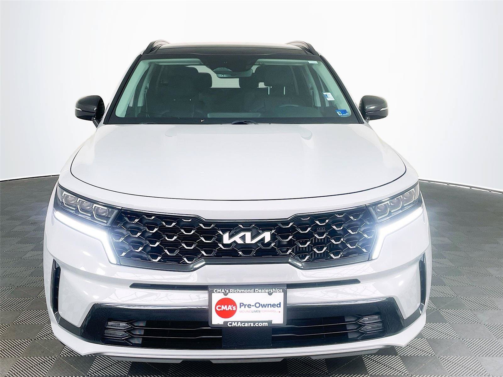 Used 2023 Kia Sorento SX AWD/4WD image 2