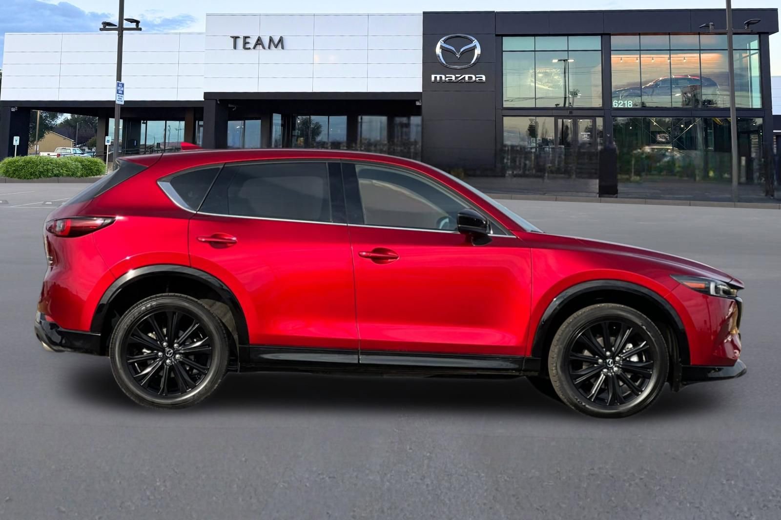 Certified 2025 MAZDA CX-5 2.5 Turbo w/ Premium Package image 3