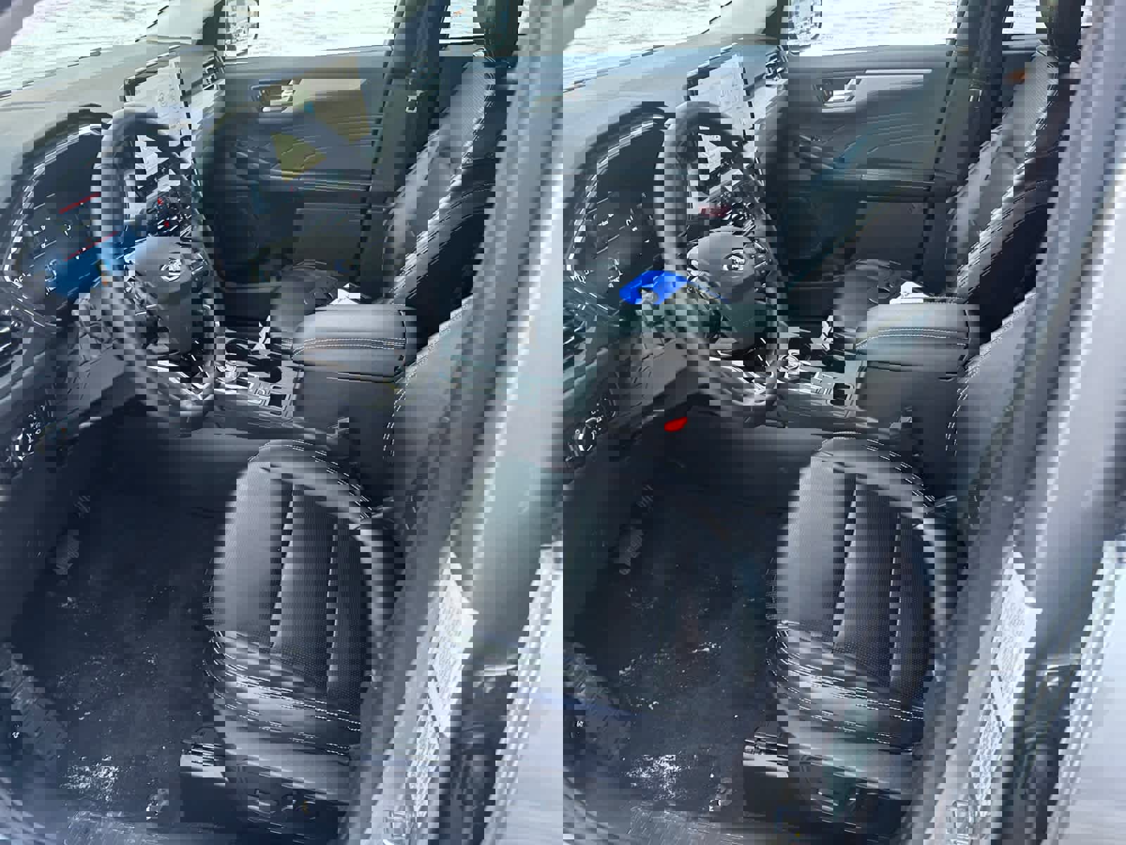 Certified 2024 Ford Escape Platinum image 9