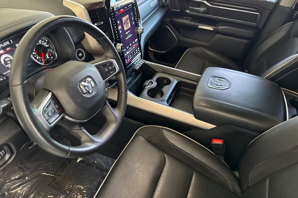 Used 2022 RAM 1500 Laramie AWD/4WD image 12
