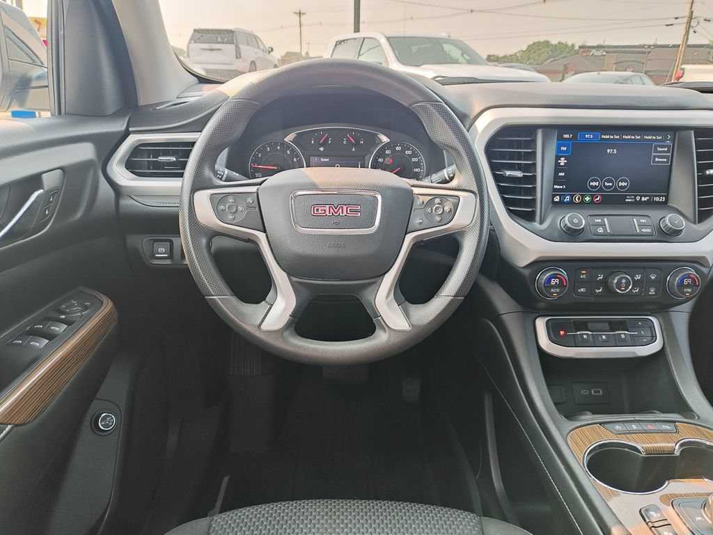 Used 2023 GMC Acadia SLE w/ Driver Convenience Package AWD/4WD image 16