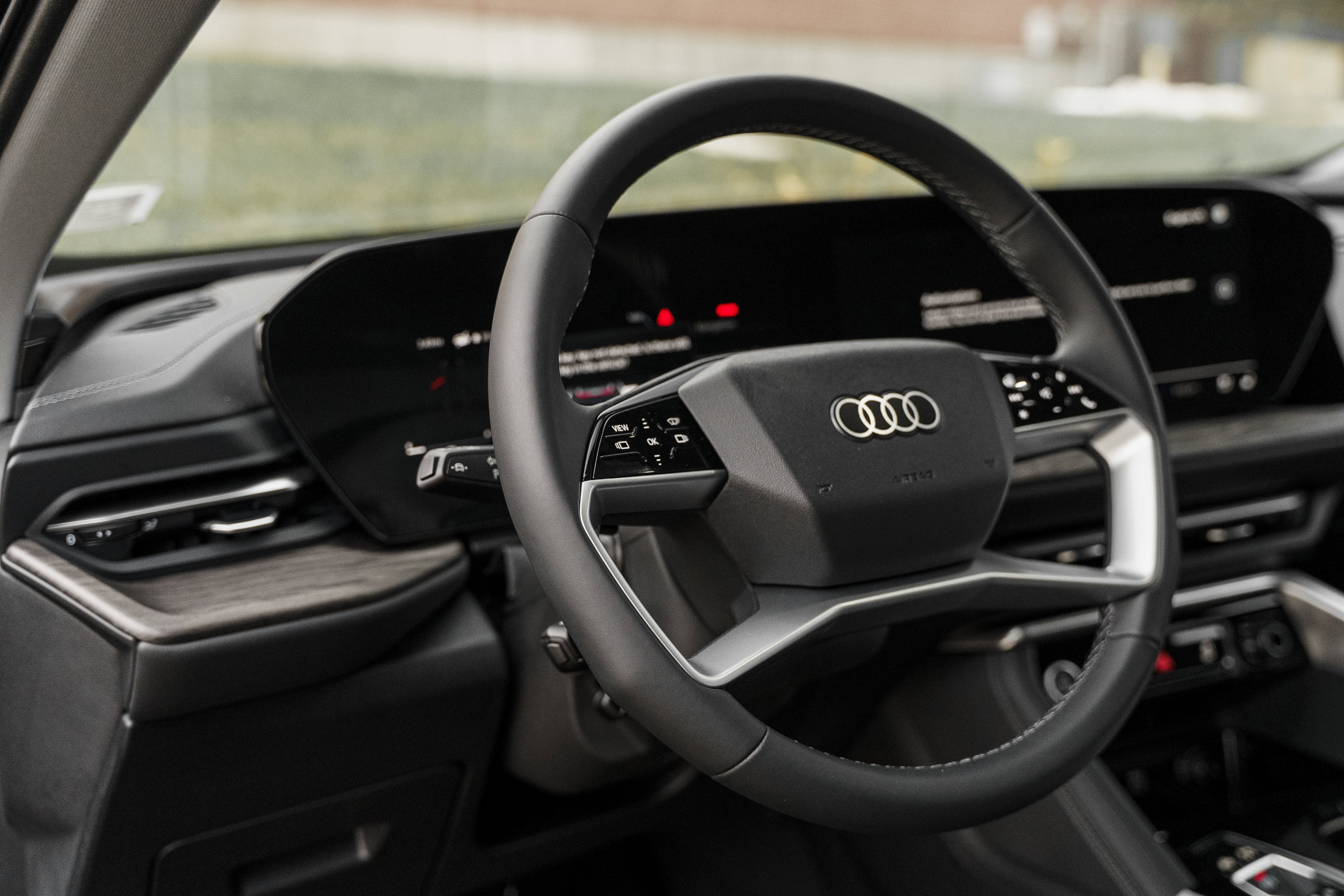 Certified 2025 Audi Q5 Premium Plus image 9