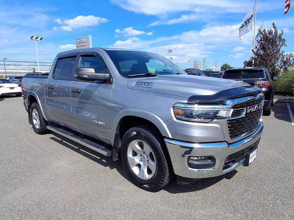 Used 2025 RAM 1500 Big Horn AWD/4WD image 2