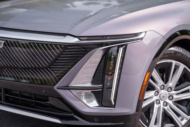Used 2024 Cadillac Lyriq Tech RWD image 4