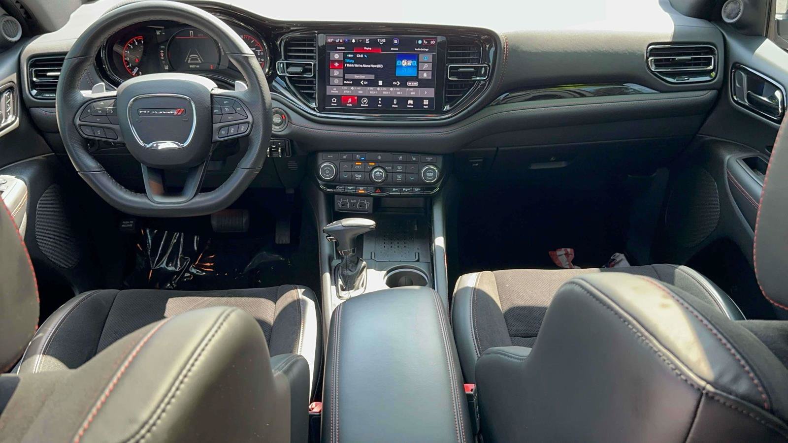 Used 2025 Dodge Durango GT AWD/4WD image 11
