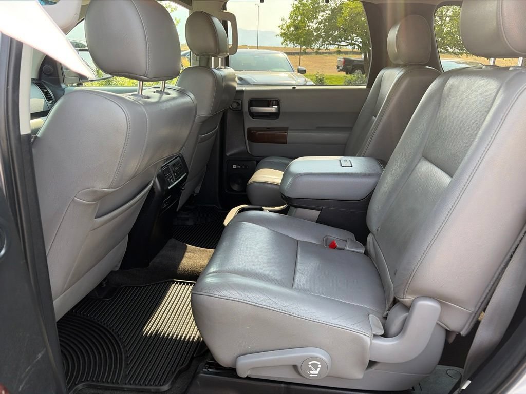 Used 2012 Toyota Sequoia Platinum AWD/4WD image 20