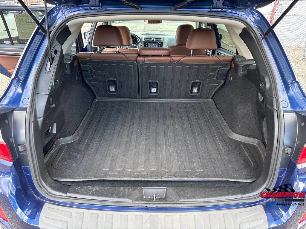 Used 2017 Subaru Outback 2.5i Touring AWD/4WD image 26