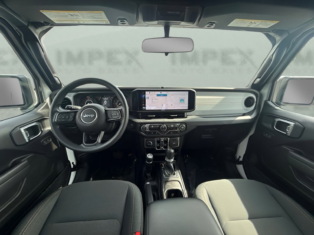Used 2025 Jeep Wrangler Unlimited Sport AWD/4WD image 11