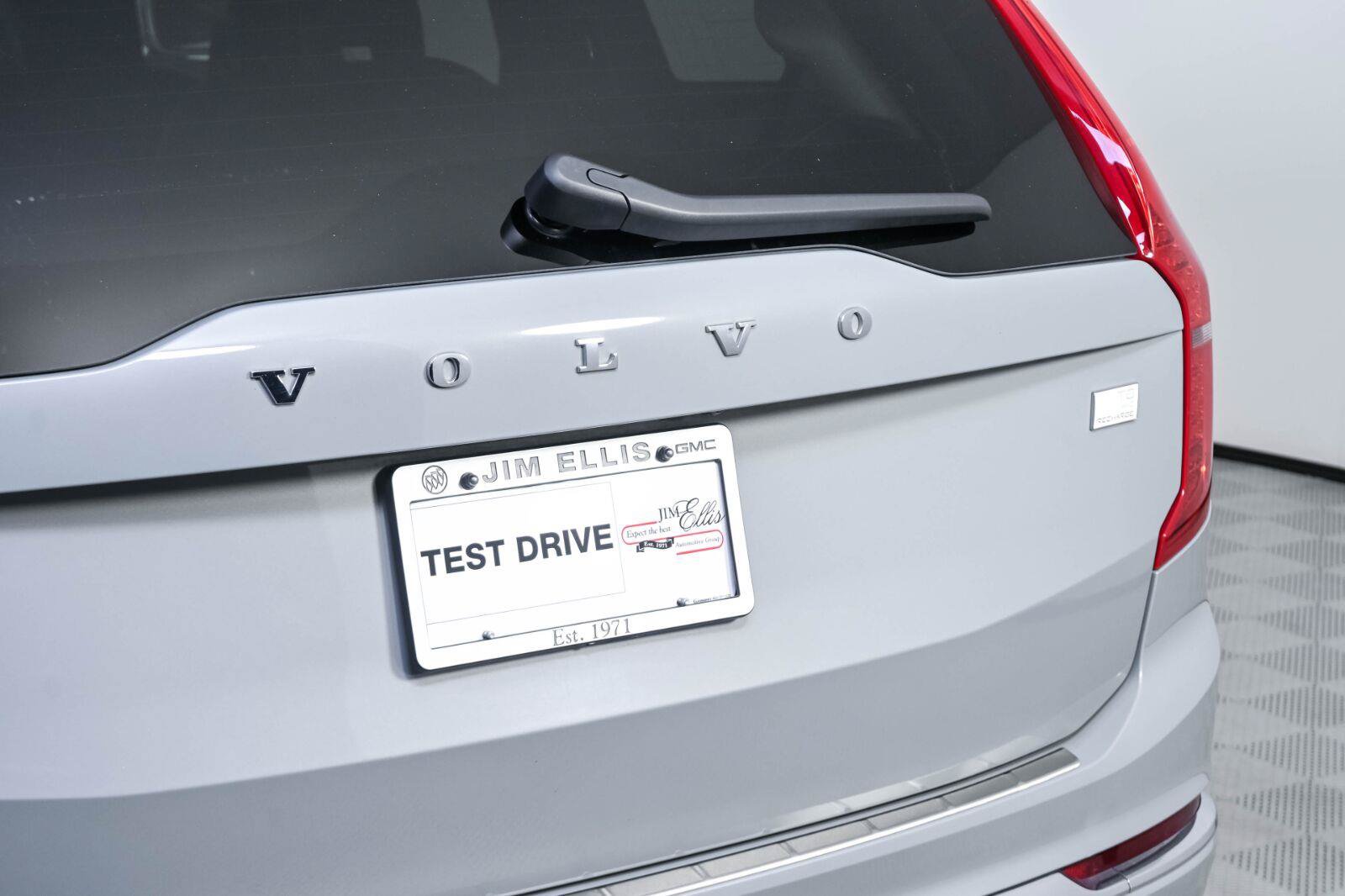 Certified 2024 Volvo XC90 T8 Plus w/ Protection Package Premier AWD/4WD image 38