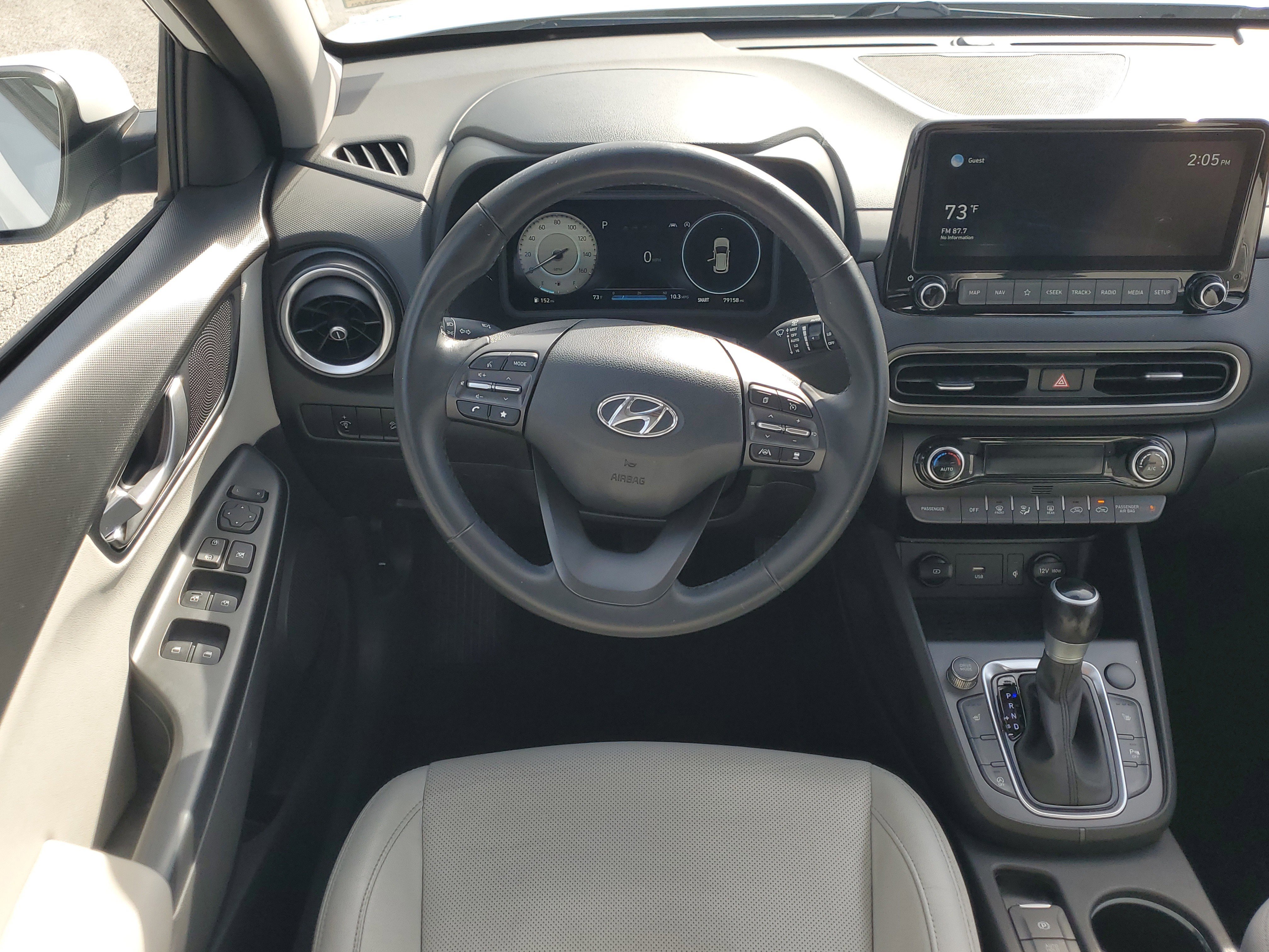 Used 2022 Hyundai Kona Limited image 16
