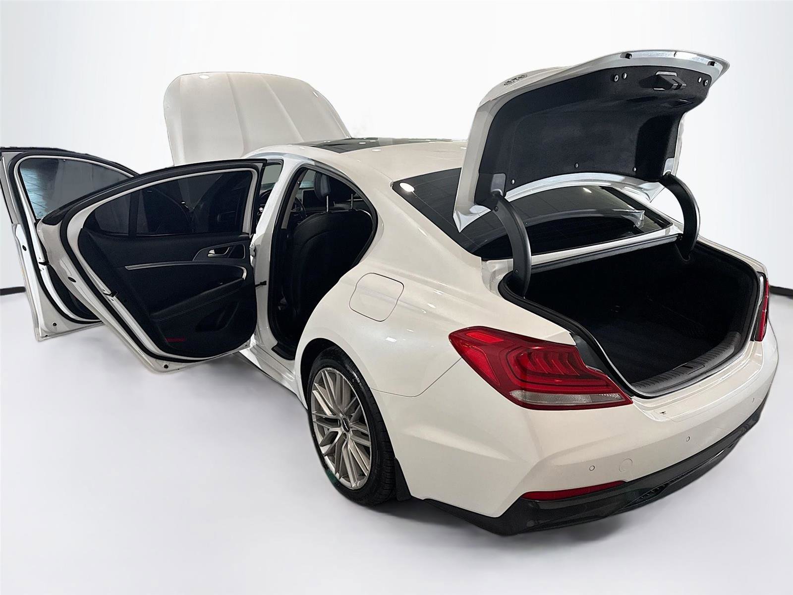 Used 2020 Genesis G70 2.0T w/ Elite Package AWD/4WD image 37