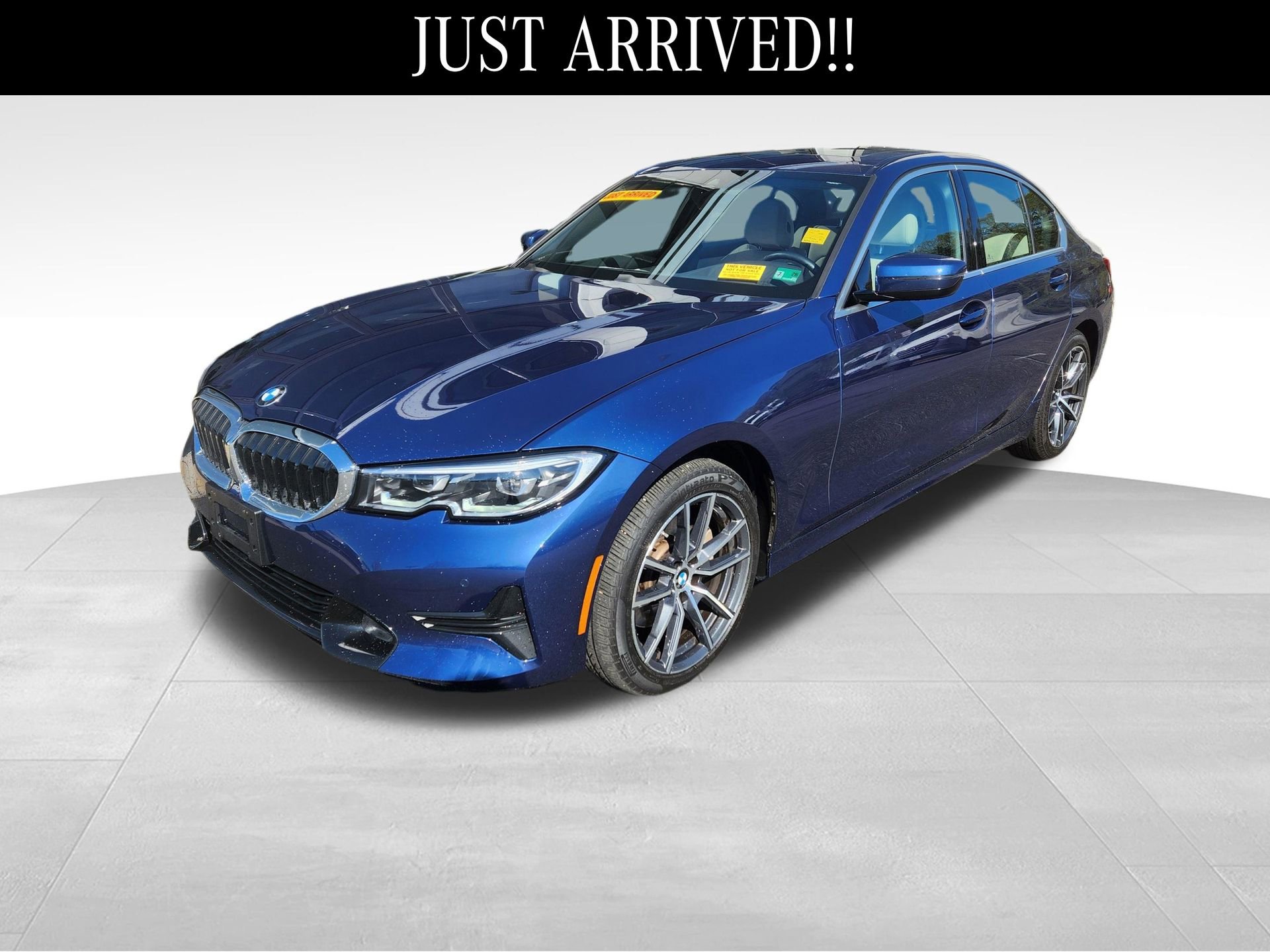 Used 2021 BMW 330i xDrive Sedan w/ Premium Package image 1