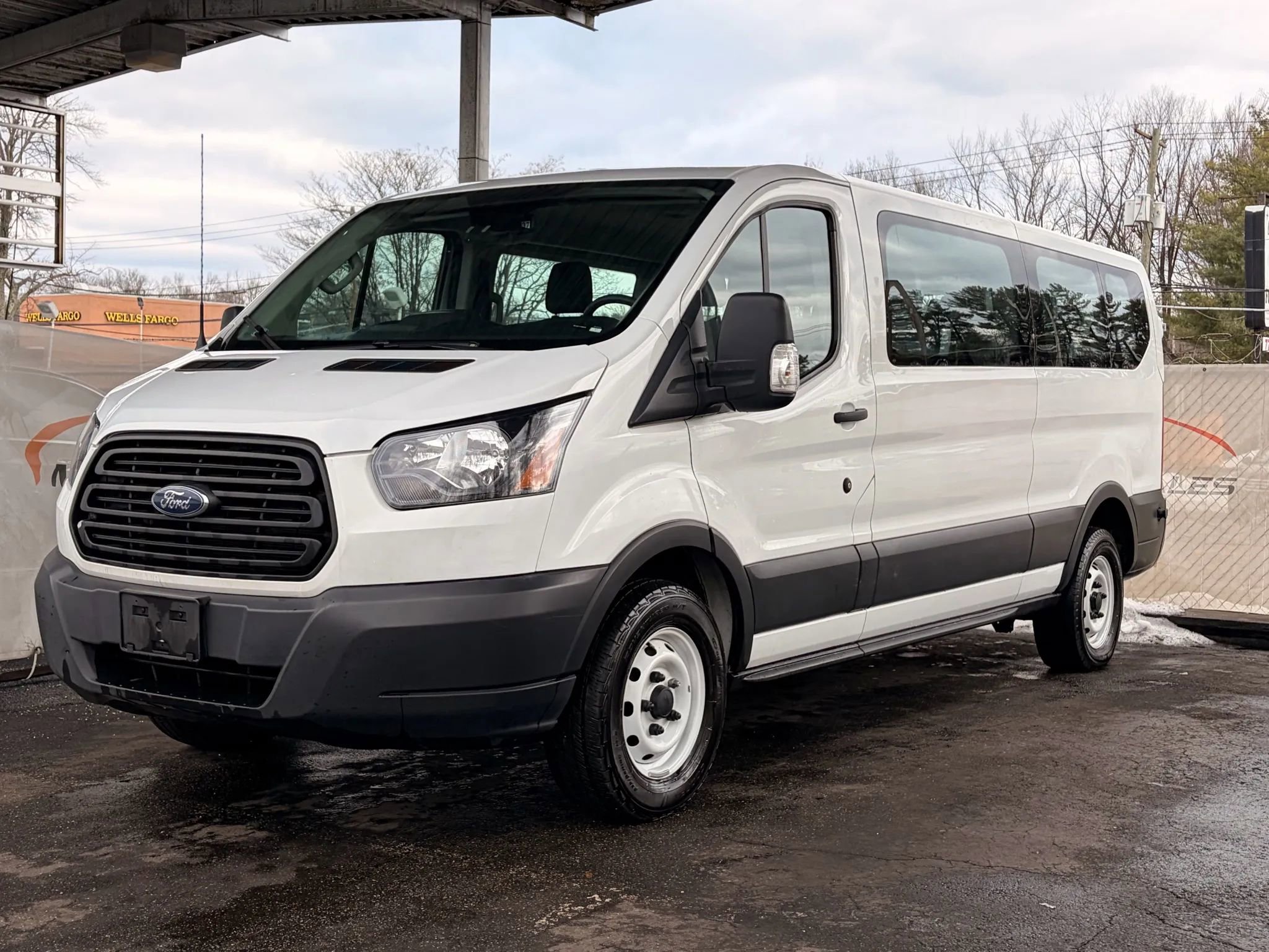 Used 2019 Ford Transit 350 XL RWD image 45