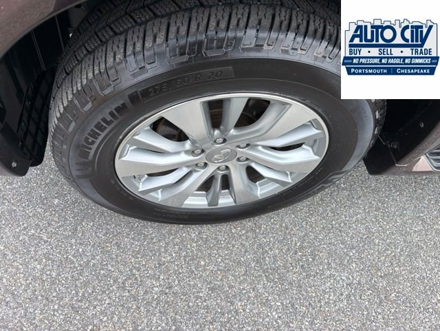 Used 2017 INFINITI QX80 4WD w/ Driver Assistance Package image 15