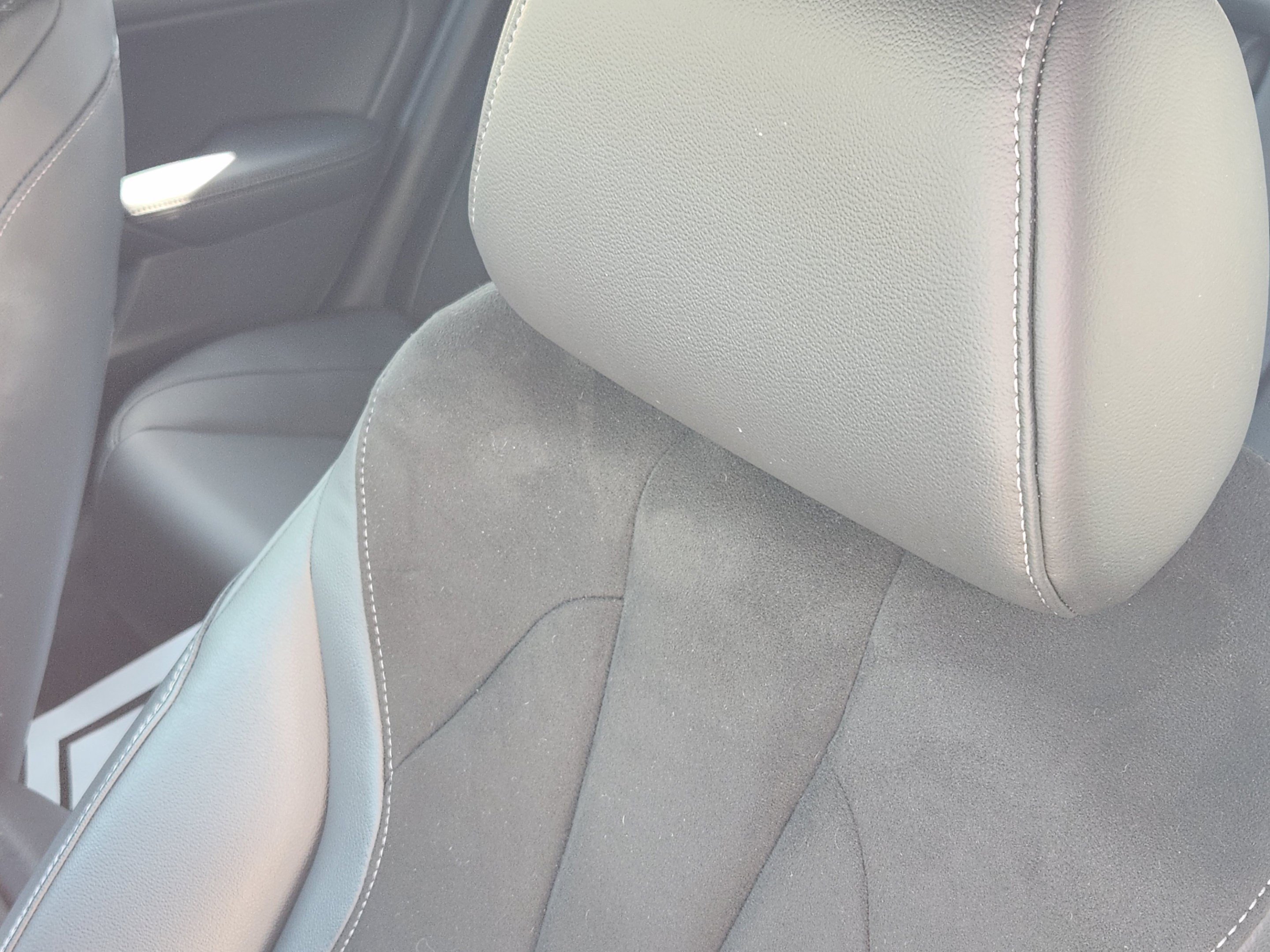Used 2024 Acura Integra A-Spec FWD image 9