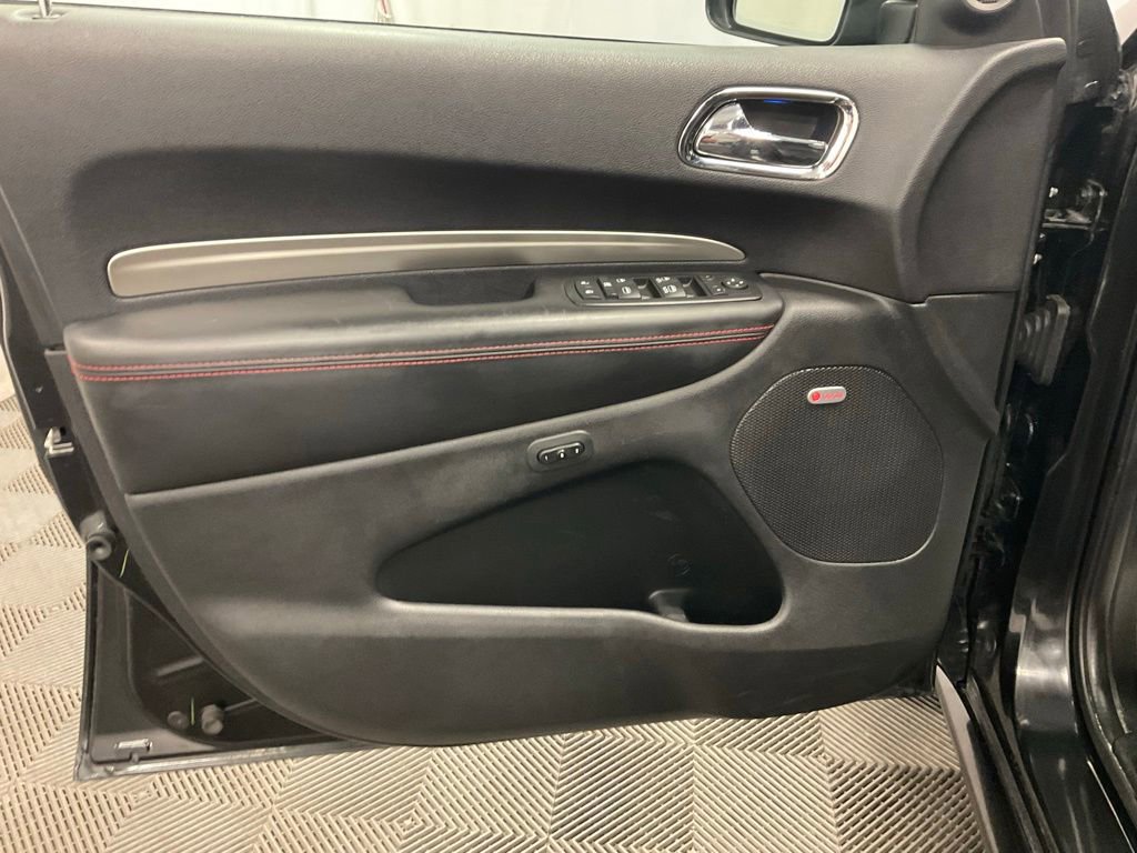Used 2016 Dodge Durango R/T AWD/4WD image 9
