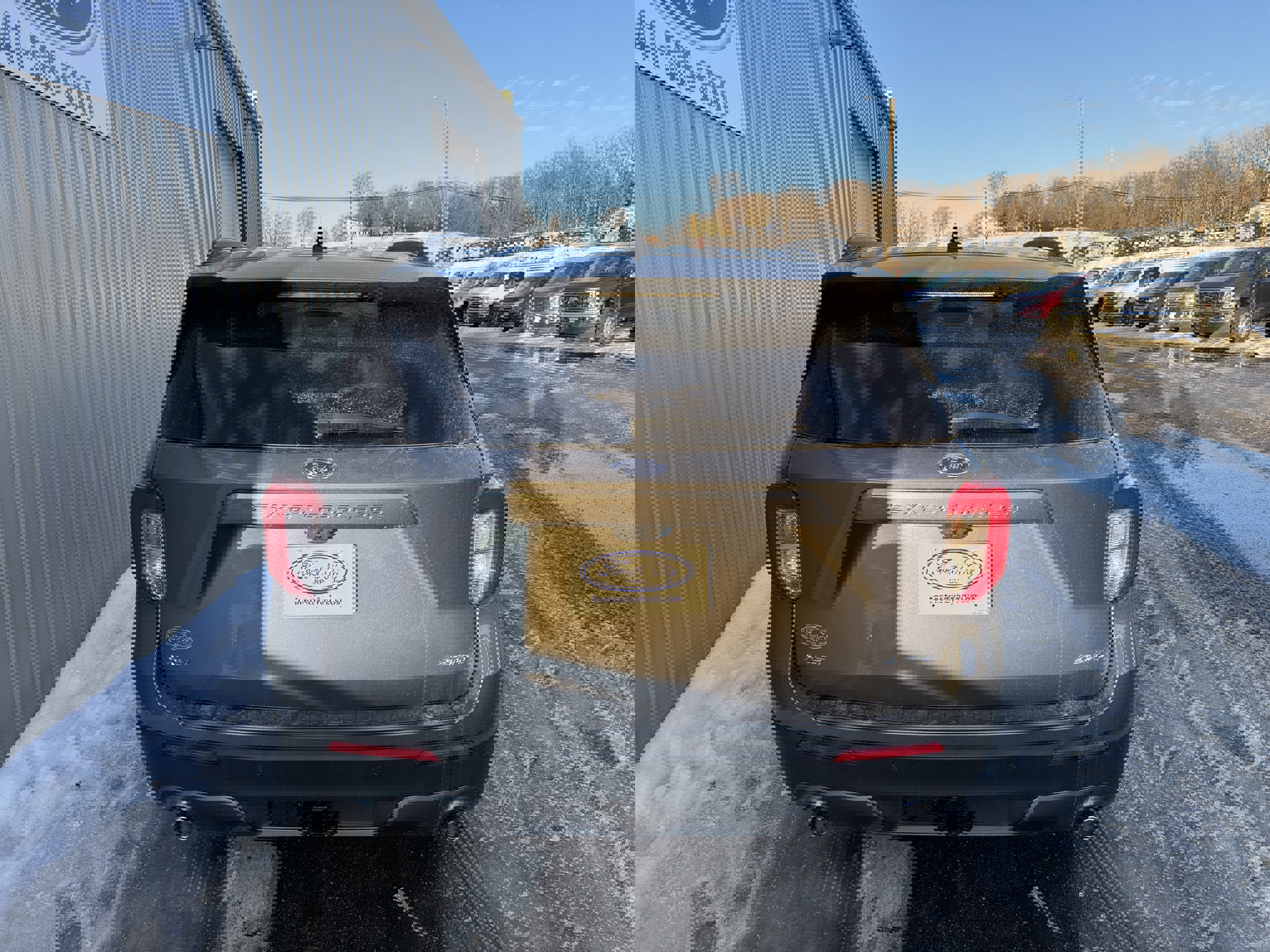 Used 2023 Ford Explorer XLT w/ Equipment Group 202A image 4