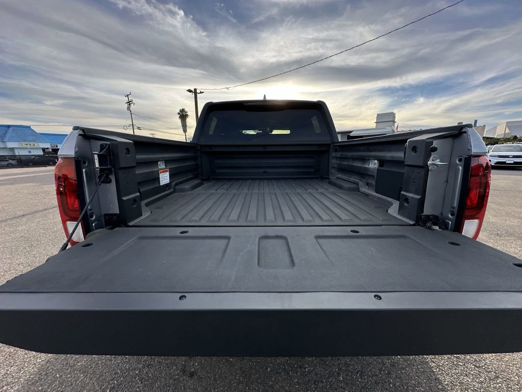 Used 2024 Honda Ridgeline Sport image 33