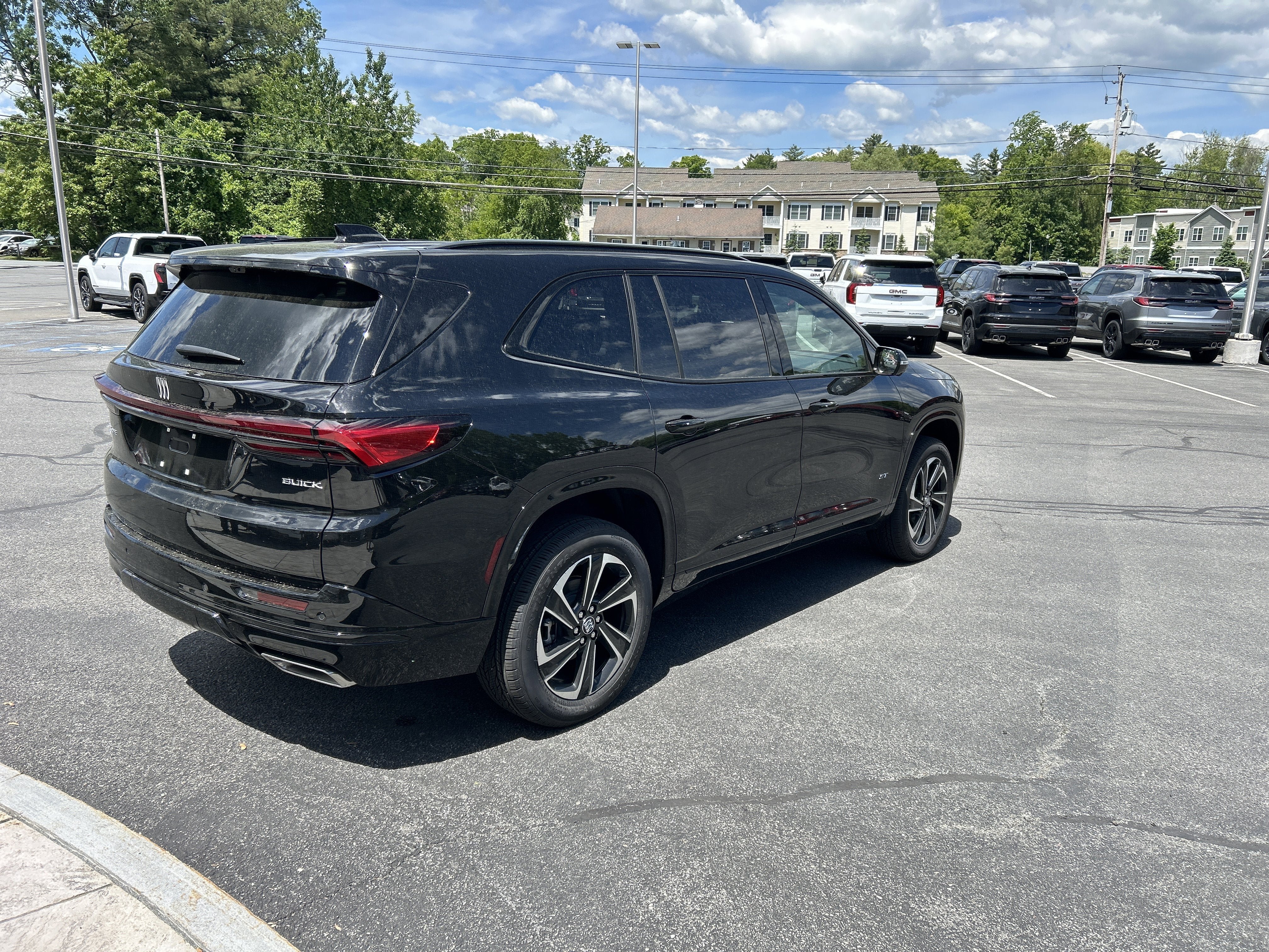 New 2026 Buick Enclave Sport Touring w/ Power Package AWD/4WD image 12