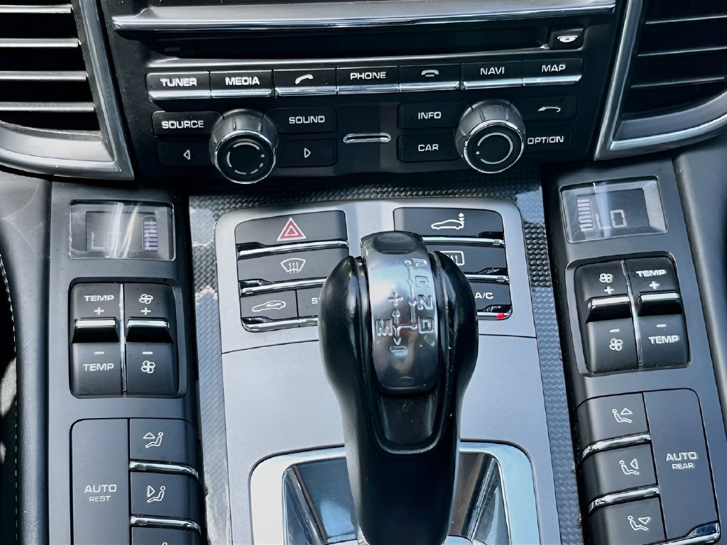 Used 2015 Porsche Panamera GTS AWD/4WD image 16