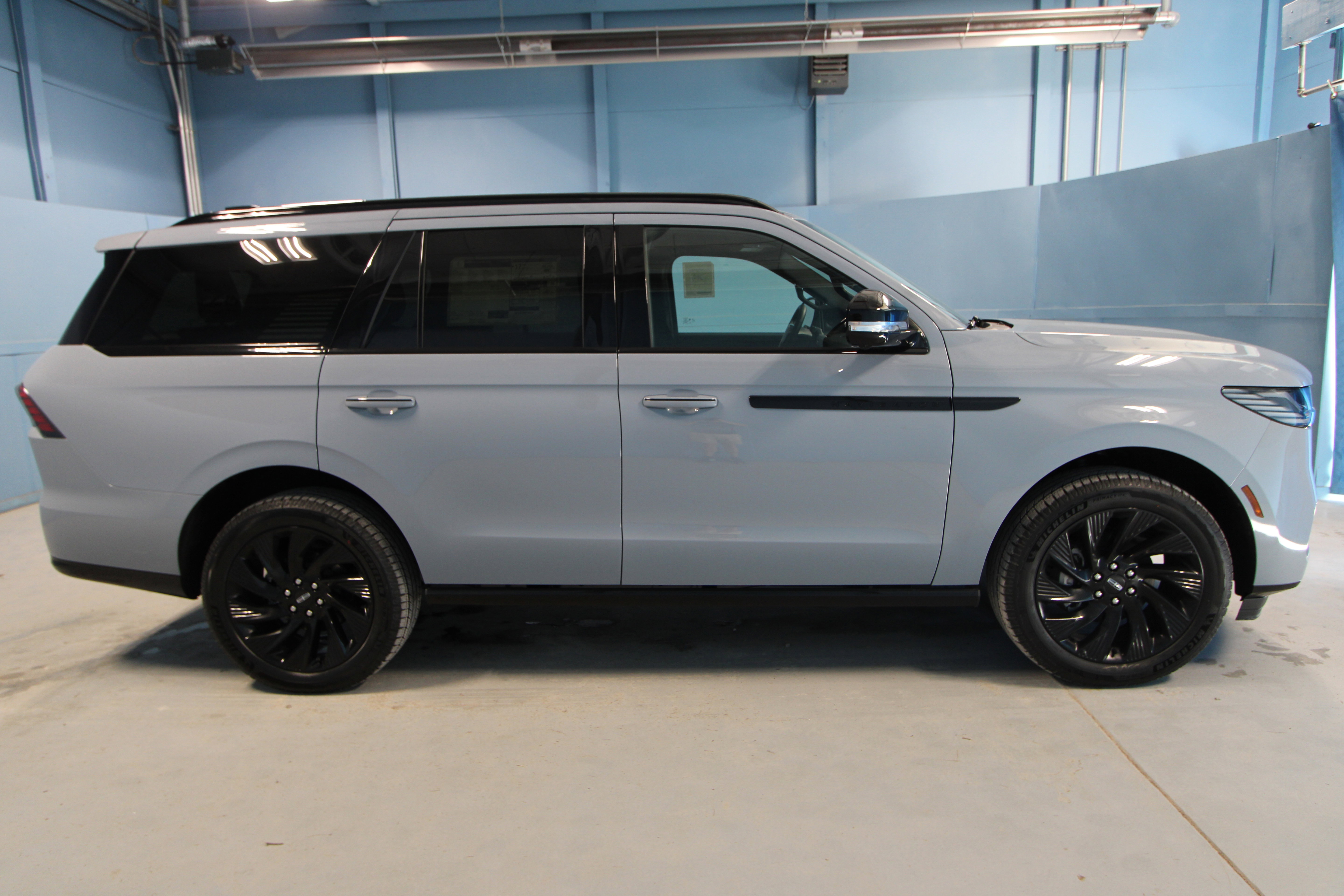 New 2026 Lincoln Navigator Reserve image 31