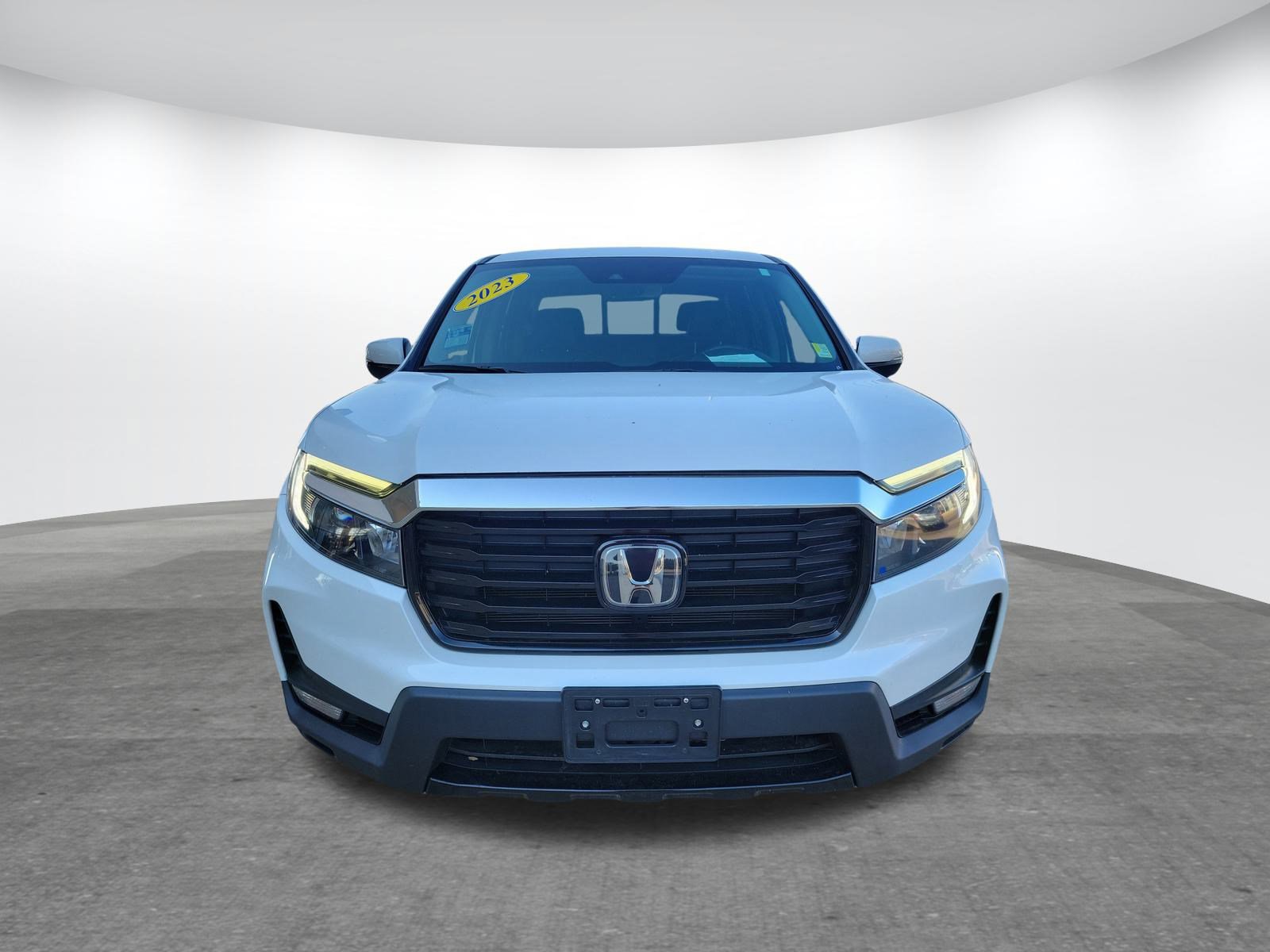 Used 2023 Honda Ridgeline RTL-E image 2