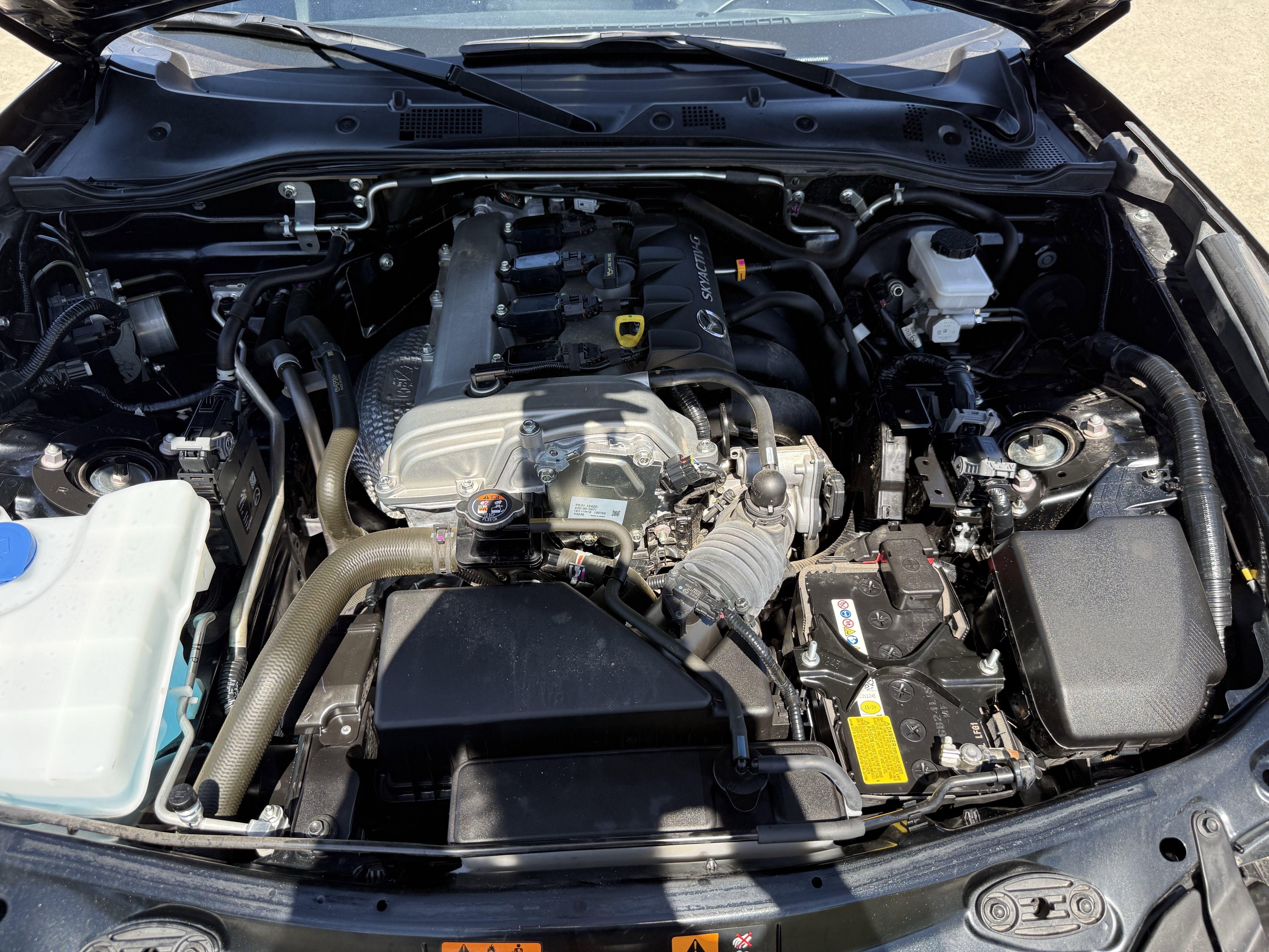 Used 2025 MAZDA MX-5 Miata RF Grand Touring image 32