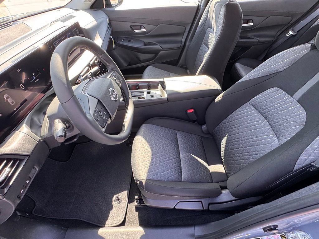 New 2026 Nissan Sentra SV w/ SV Convenience Package FWD image 11
