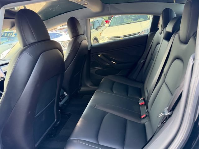 Used 2019 Tesla Model 3 Standard Range Plus RWD image 11