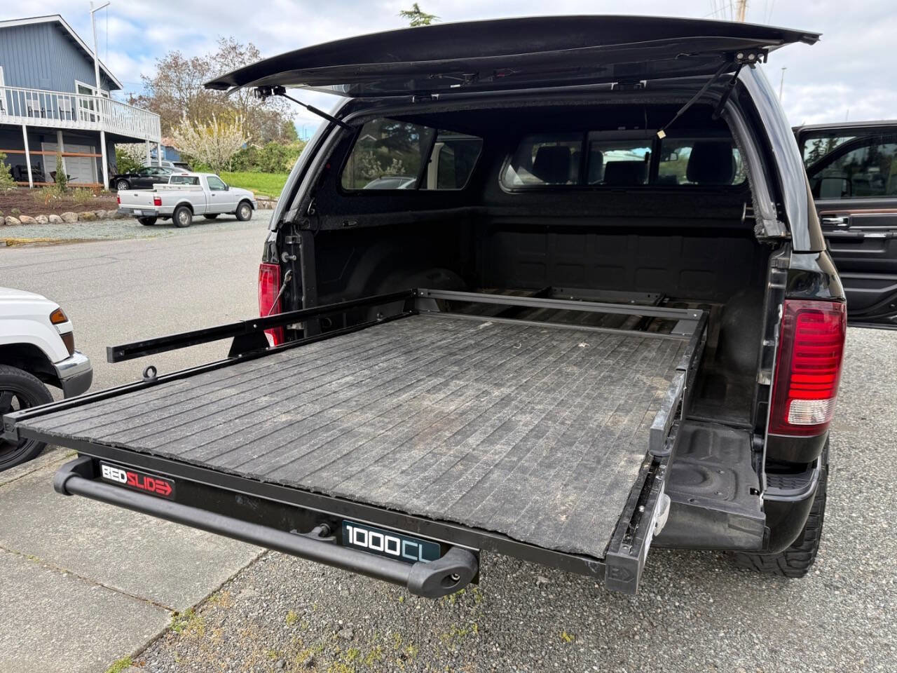 Used 2015 RAM 3500 Laramie w/ Black Appearance Group AWD/4WD image 18