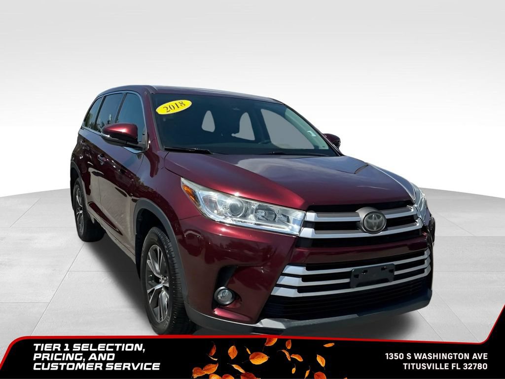 Used 2018 Toyota Highlander Plus w/ Carpet Mat Package (TMS) AWD/4WD image 12