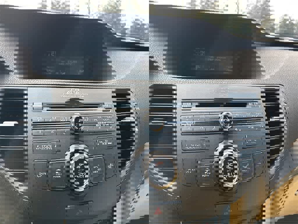 Used 2013 Acura TSX Sedan image 18