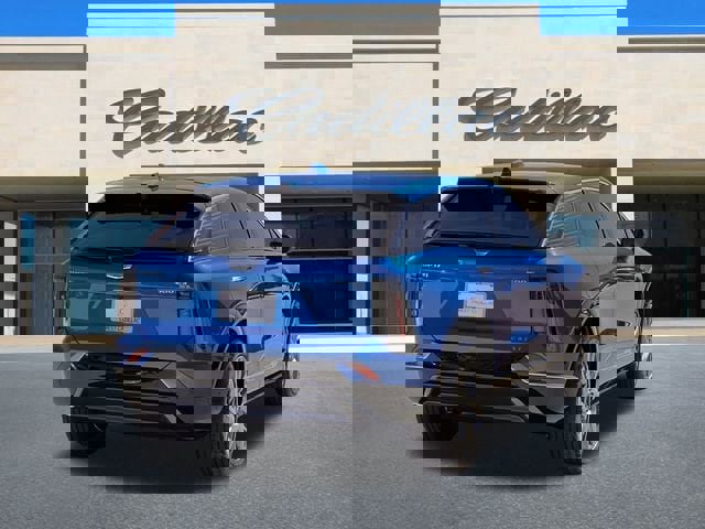 New 2026 Cadillac Optiq Luxury 2 image 3