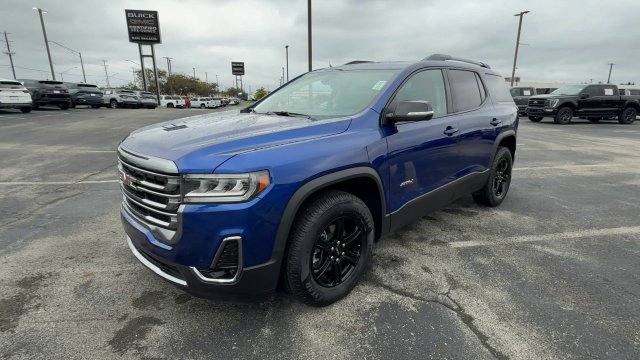 Used 2023 GMC Acadia AT4 w/ Preferred Package AWD/4WD image 4