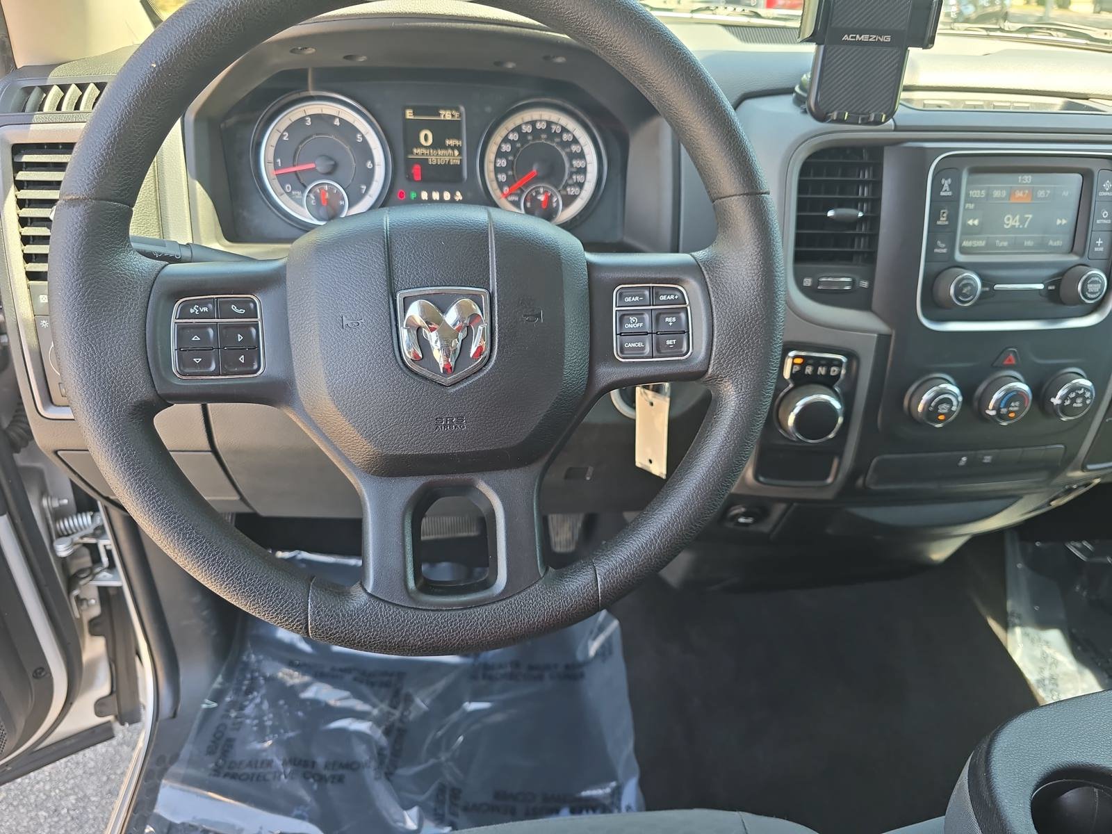 Used 2017 RAM 1500 Express RWD image 15