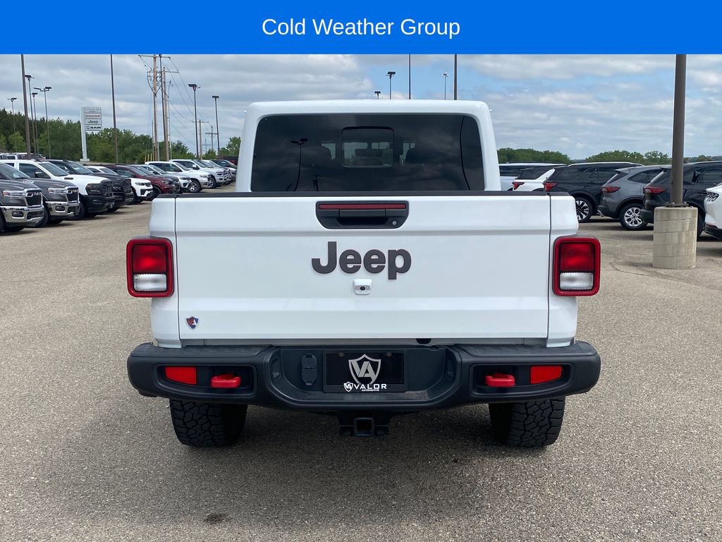 Used 2023 Jeep Gladiator Rubicon w/ Cold Weather Group AWD/4WD image 5